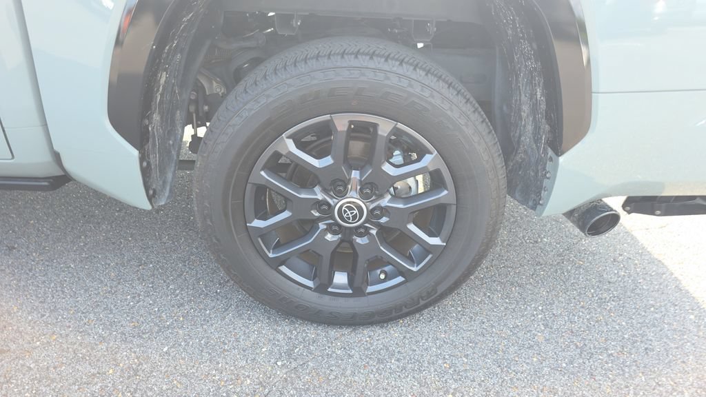 Used 2024 Toyota Tundra Platinum RWD image 10