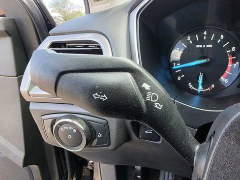 Used 2016 Ford Fusion SE FWD image 28