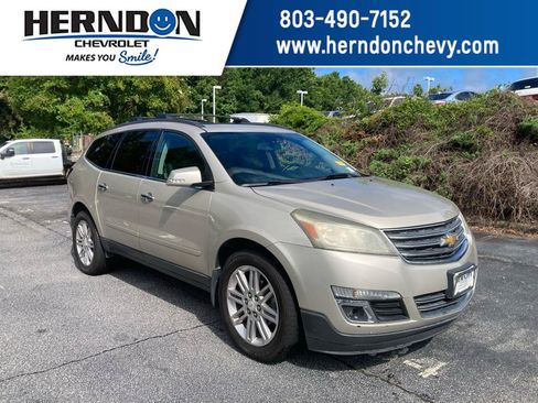 Used 2015 Chevrolet Traverse LT w/ Style and Technology Package AWD/4WD image 1