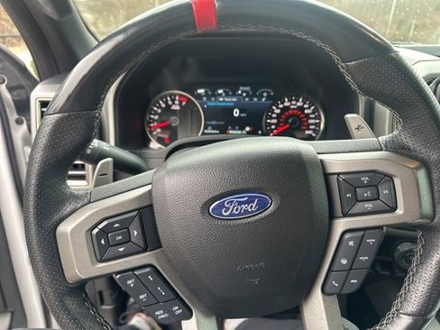 Used 2018 Ford F150 Raptor w/ Equipment Group 802A Luxury image 9