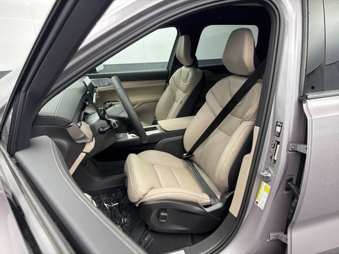 New 2026 Volvo EX90 Ultra AWD/4WD image 8