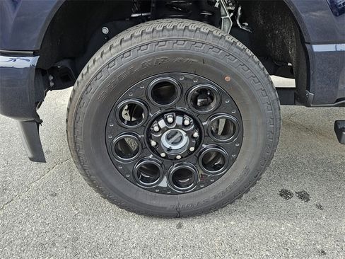 Used 2024 Ford F250 Lariat w/ Lariat Ultimate Package image 9