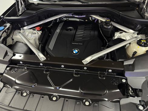 Used 2021 BMW X5 xDrive40i w/ Convenience Package AWD/4WD image 37