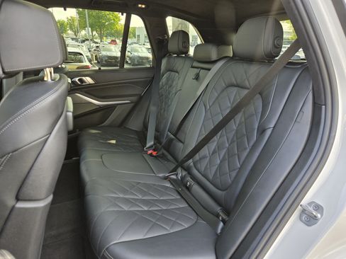 Used 2023 BMW X5 xDrive40i w/ M Sport Package AWD/4WD image 35