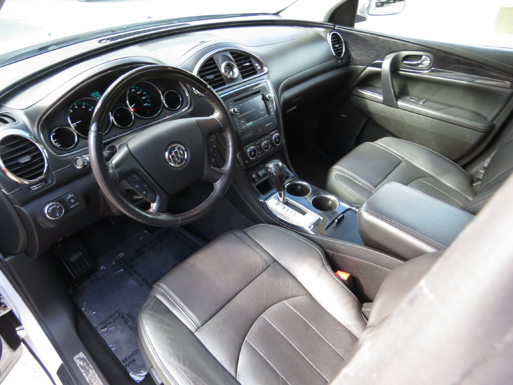 Used 2017 Buick Enclave Leather w/ Trailering Package AWD/4WD image 11