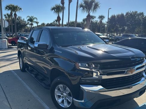 Used 2020 Chevrolet Silverado 1500 LT w/ All-Star Edition image 5
