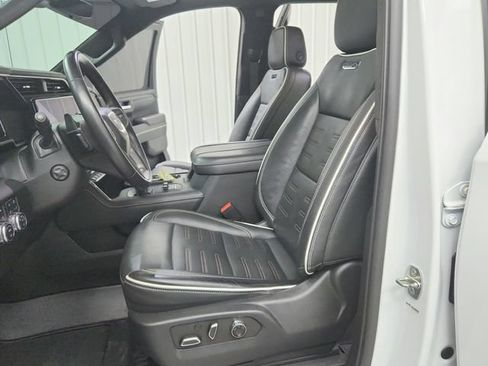 Used 2023 GMC Sierra 1500 AT4X AWD/4WD image 20