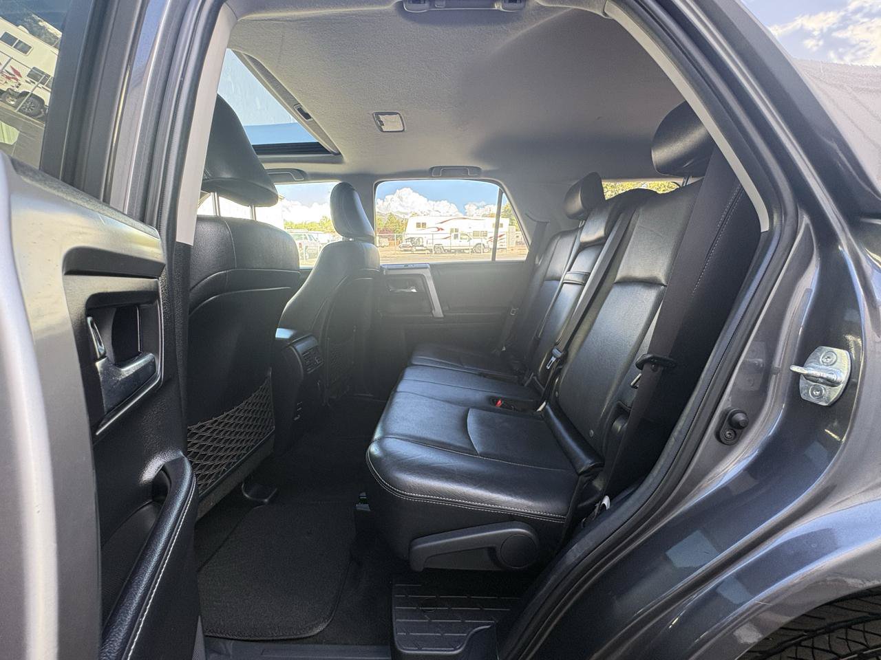 Used 2018 Toyota 4Runner Limited AWD/4WD image 21