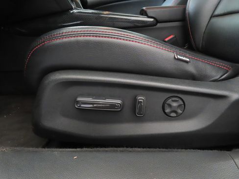 Used 2018 Honda Accord Sport image 13