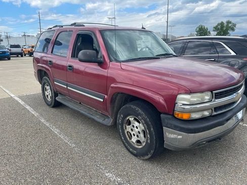 Used 2005 Chevrolet Tahoe LS w/ Preferred Equipment Group AWD/4WD image 4