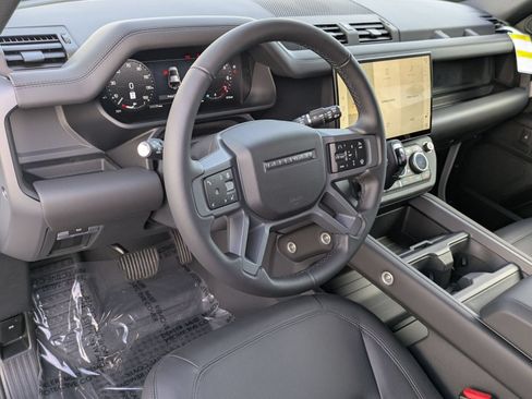 New 2026 Land Rover Defender 110 S AWD/4WD image 16
