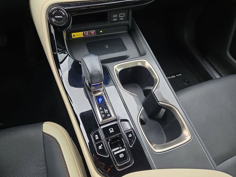 Used 2022 Lexus NX 350 AWD image 22