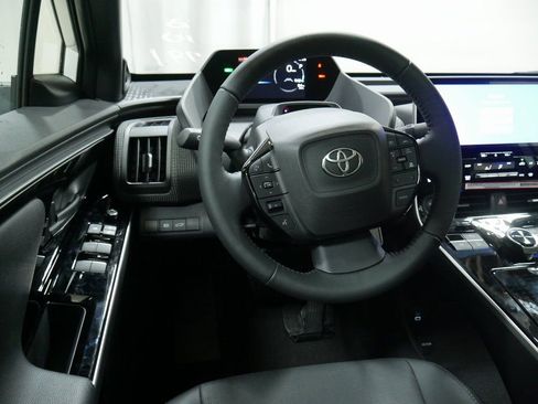 New 2024 Toyota bZ4X Limited image 29