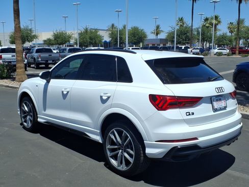 Used 2022 Audi Q3 2.0T Premium w/ Black Optic Sport Package AWD/4WD image 6