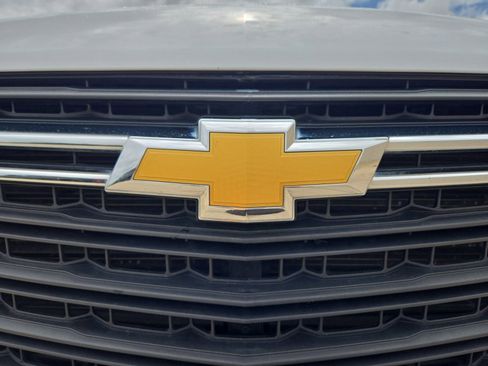 Used 2024 Chevrolet Traverse LS w/ Safety Package image 11