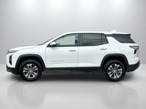 Used 2025 Chevrolet Equinox LT image 8