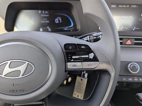 New 2026 Hyundai Elantra SE w/ Cargo Package image 14