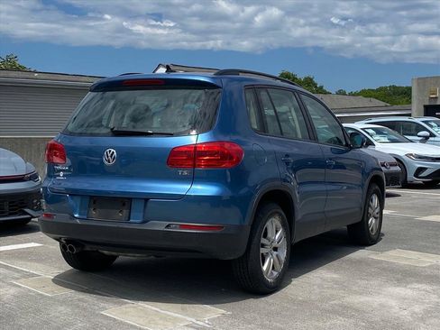 Used 2017 Volkswagen Tiguan S FWD image 3