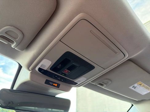 Used 2023 Honda Accord Touring image 33
