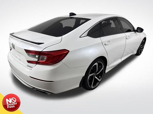 Used 2021 Honda Accord Sport image 3