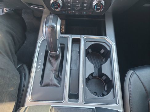 Used 2020 Ford F150 Platinum image 20