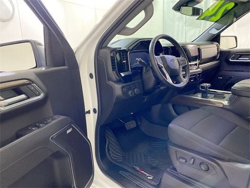 Used 2024 Chevrolet Silverado 1500 RST w/ Convenience Package II image 27