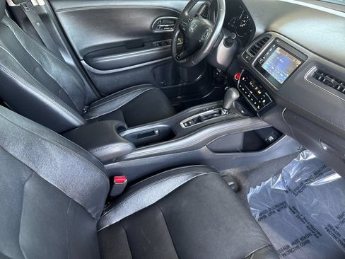 Used 2019 Honda HR-V EX-L image 15