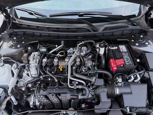 New 2025 Nissan Altima 2.5 SR w/ SR Premium Package image 29