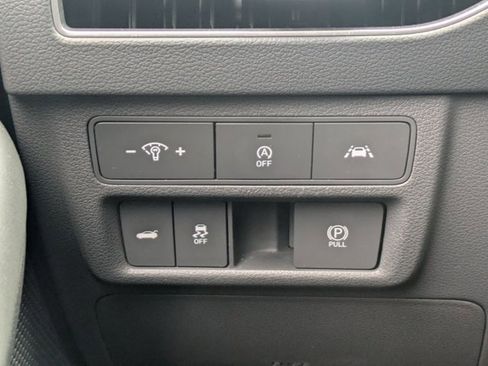 Used 2020 Hyundai Sonata SE w/ Cargo Package image 13