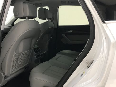 Used 2023 Audi Q5 2.0T Premium w/ Convenience Package AWD/4WD image 11