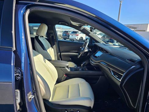 Used 2022 Cadillac XT4 Sport FWD image 10