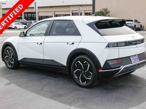 Certified 2024 Hyundai Ioniq 5 SE image 4