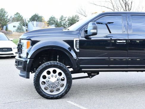 Used 2019 Ford F450 Limited image 11
