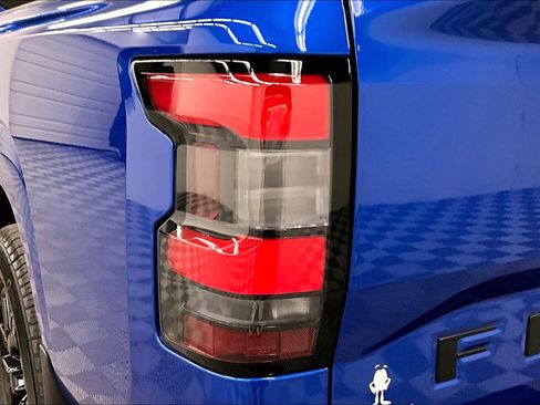 New 2026 Nissan Frontier SV AWD/4WD image 19