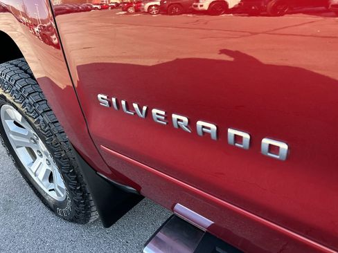 Used 2018 Chevrolet Silverado 1500 LT w/ All Star Edition image 13