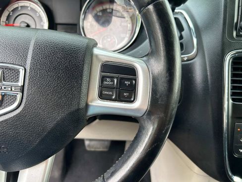 Used 2017 Dodge Grand Caravan SE w/ Power Window Group image 26