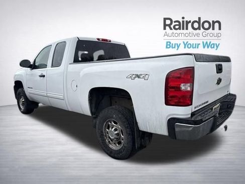 Used 2010 Chevrolet Silverado 2500 LT AWD/4WD image 8