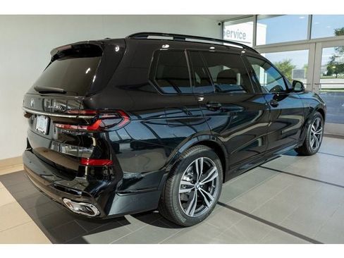 New 2026 BMW X7 xDrive40i w/ M Sport Package image 50