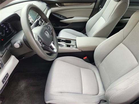 Used 2019 Honda Accord LX image 18