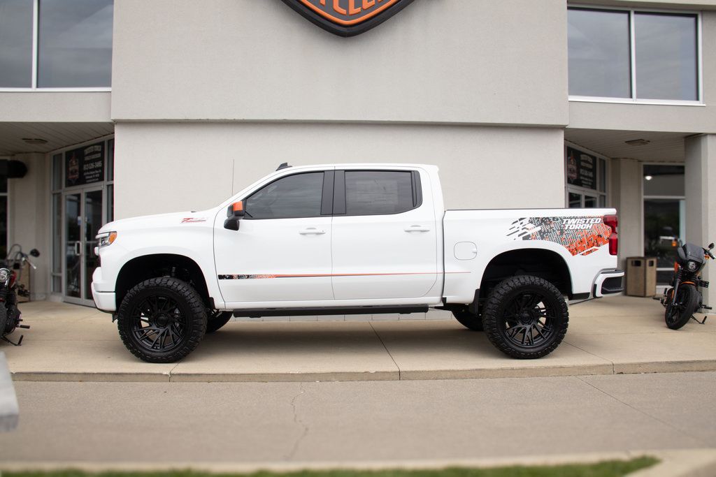 New 2026 Chevrolet Silverado 1500 RST AWD/4WD image 38