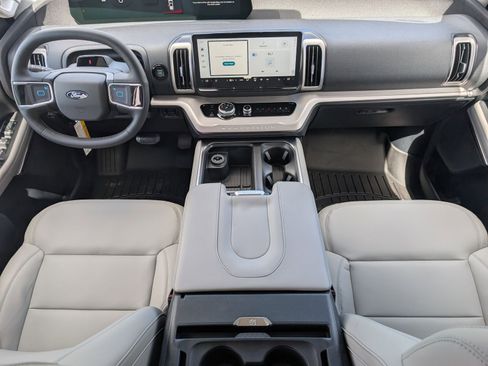 New 2026 Ford Expedition Max Active image 5