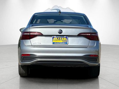 Used 2024 Volkswagen Jetta S image 4