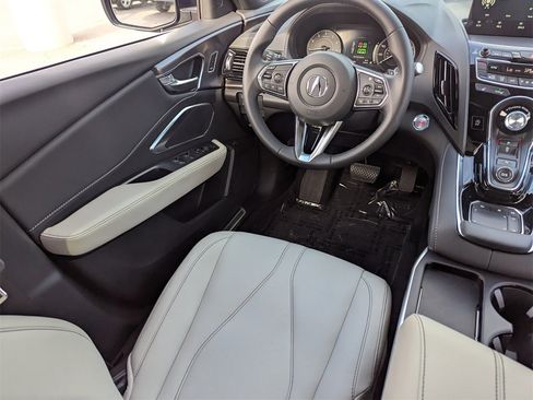 New 2026 Acura RDX SH-AWD image 19