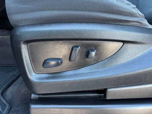 Used 2019 GMC Sierra 1500 SLE w/ SLE Value Package image 15