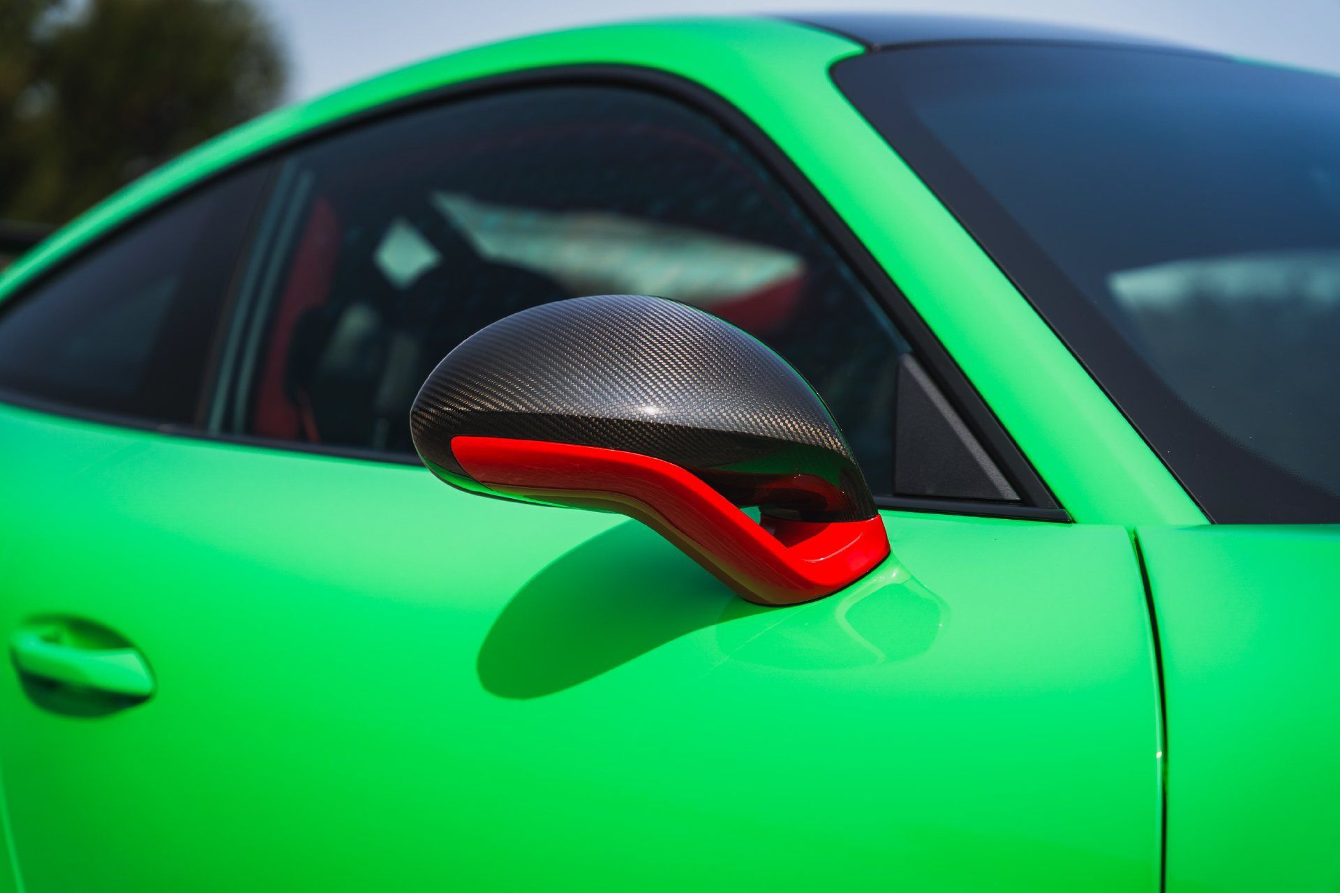 Used 2018 Porsche 911 GT2 RS RWD image 23