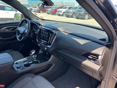 Used 2023 Chevrolet Traverse LT AWD/4WD image 31