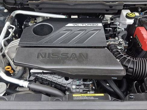 Used 2023 Nissan Rogue S AWD/4WD image 29