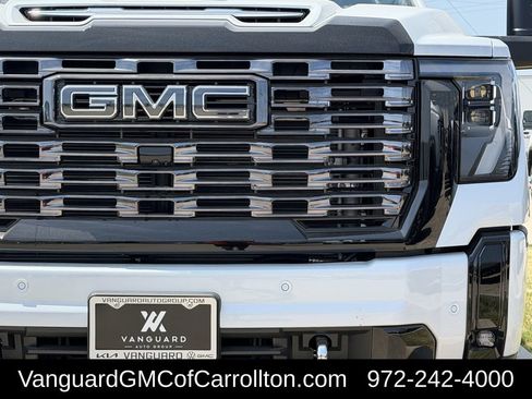 New 2026 GMC Sierra 2500 Denali Ultimate AWD/4WD image 8