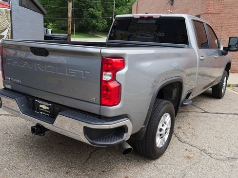 Used 2025 Chevrolet Silverado 2500 LT w/ Safety Package AWD/4WD image 3