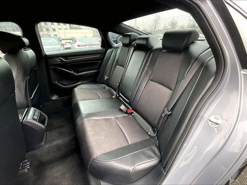 Used 2021 Honda Accord Sport image 24